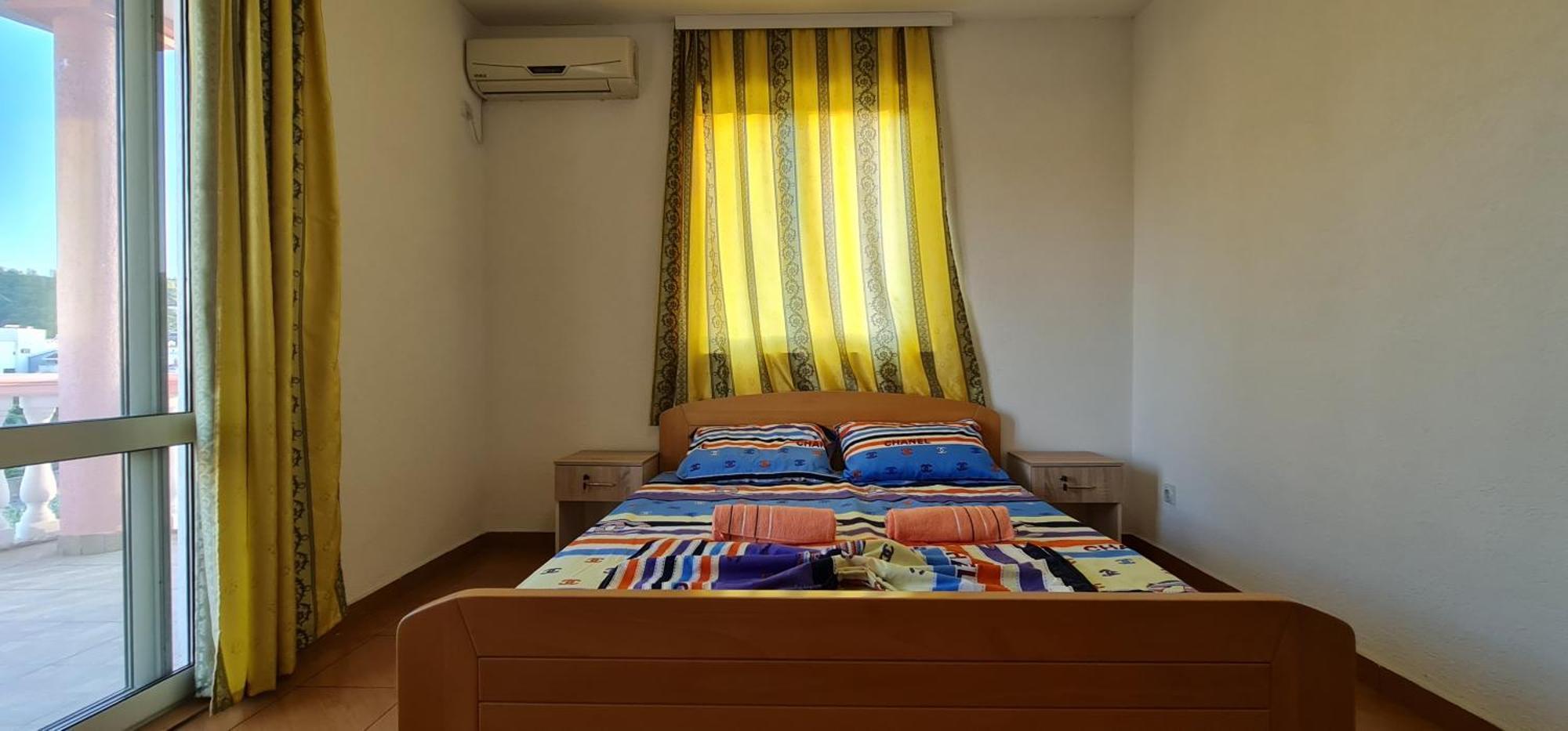 Kurt Apartaments Ulcinj Quarto foto